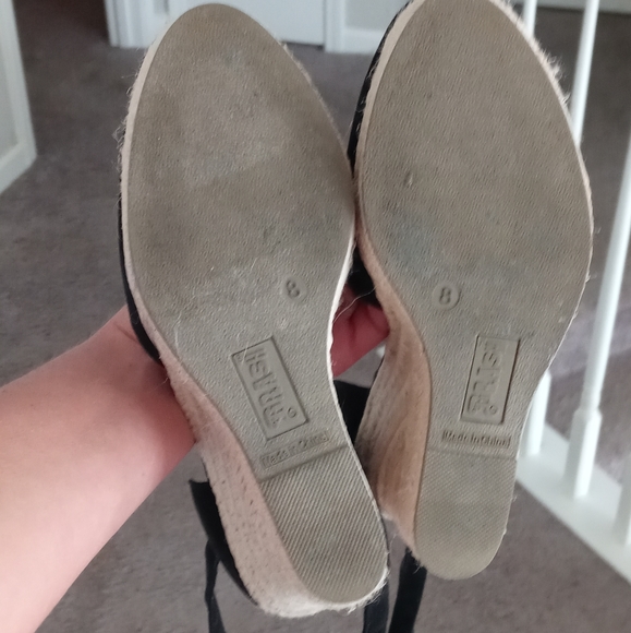 Black Tie-up Espadrilles - Picture 4 of 4